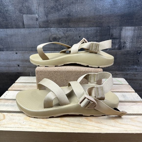 Chaco | Shoes | Chaco Jch7297 Classic Curry Sandal Z1 Mens  display picture 1